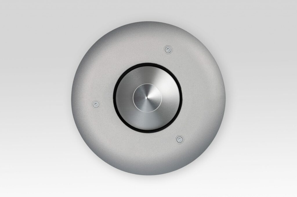 CONO alto - kabelgebundene Lautsprecher | NewTec Design:Audio